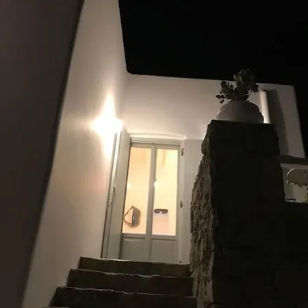 Historical Mykonian Holiday home *