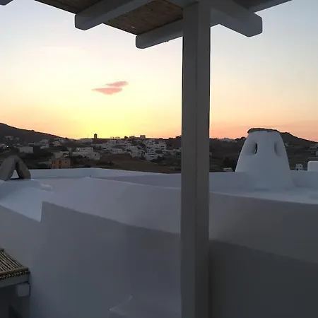 Historical Mykonian Holiday home *