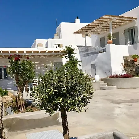 Historical Mykonian Holiday home